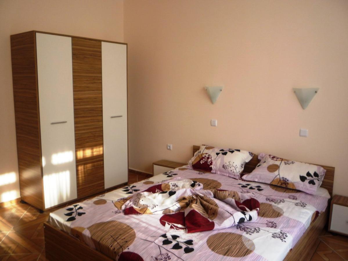 Saint Elena Apartcomplex Сонячний Берег Екстер'єр фото